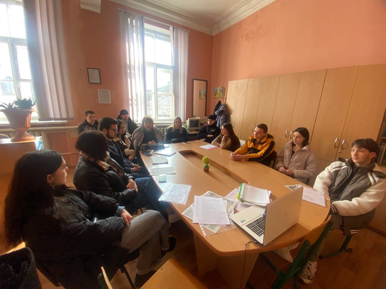 Успішний захист практики на кафедрі журналістики Успішний захист практики на кафедрі журналістики