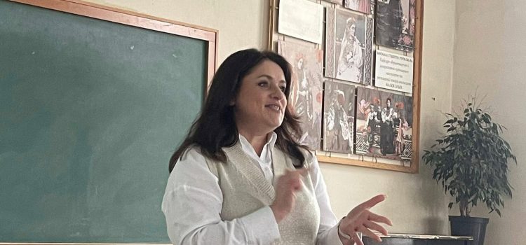 Головний редактор ТОВ ХМ-ІНСАЙД Лілія Коцюк поділилася секретами професії зі здобувачами К-ПНУ