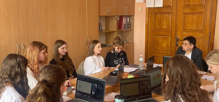 Захист курсових робіт: професійний старт
